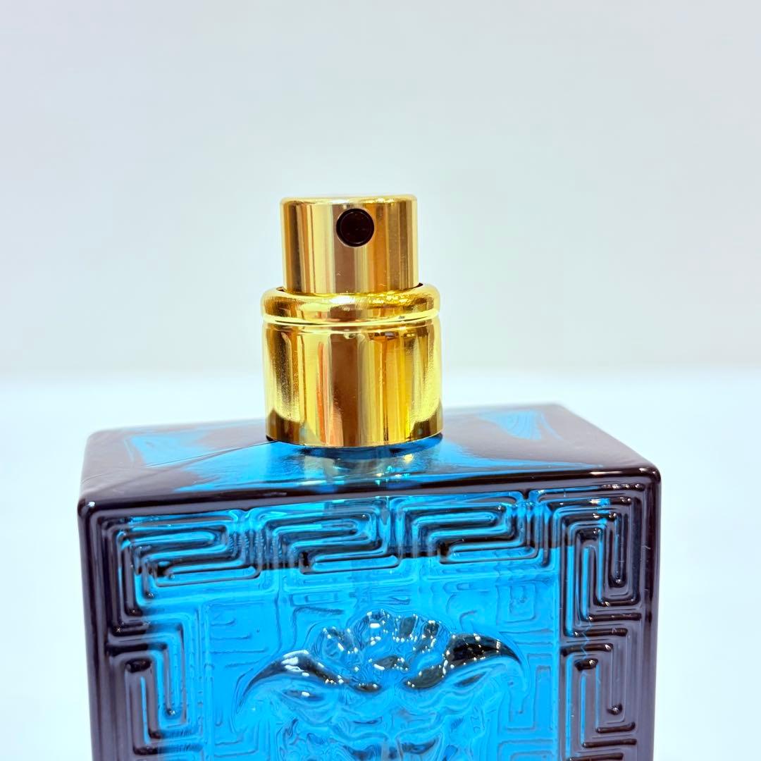 新品Versace EROS ヴェルサーチ　エロス　オードトワレ　香水　30ml