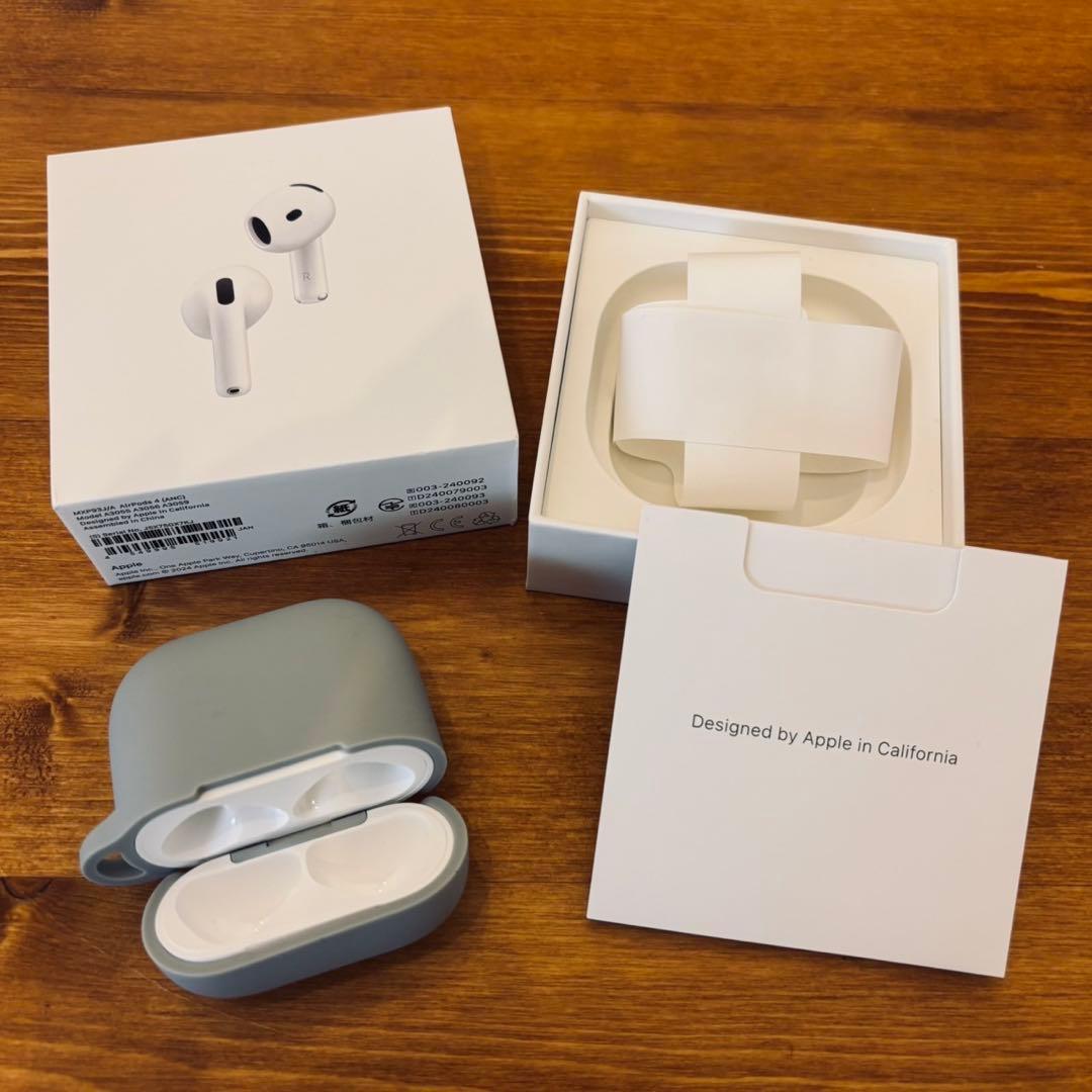【美品】AirPods4 4世代　充電ケース　A3059 ANC