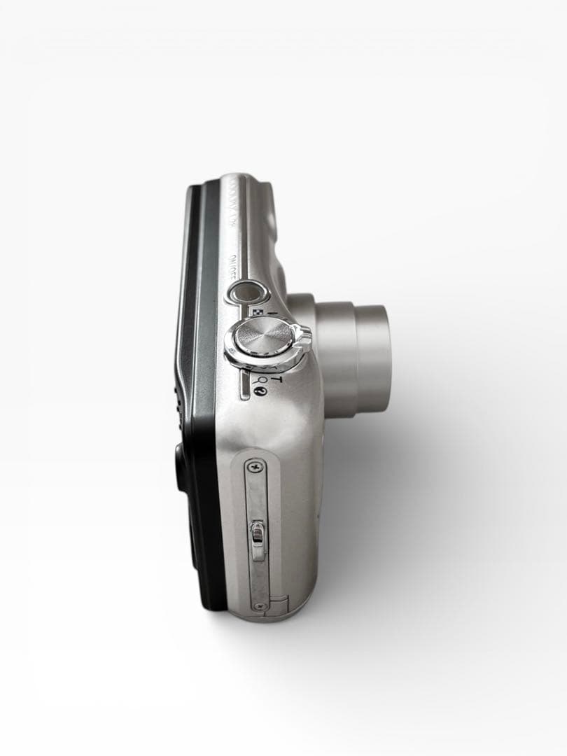 Nikon COOLPIX L28 シルバー 単三電池式 コンデジ 動作確認済