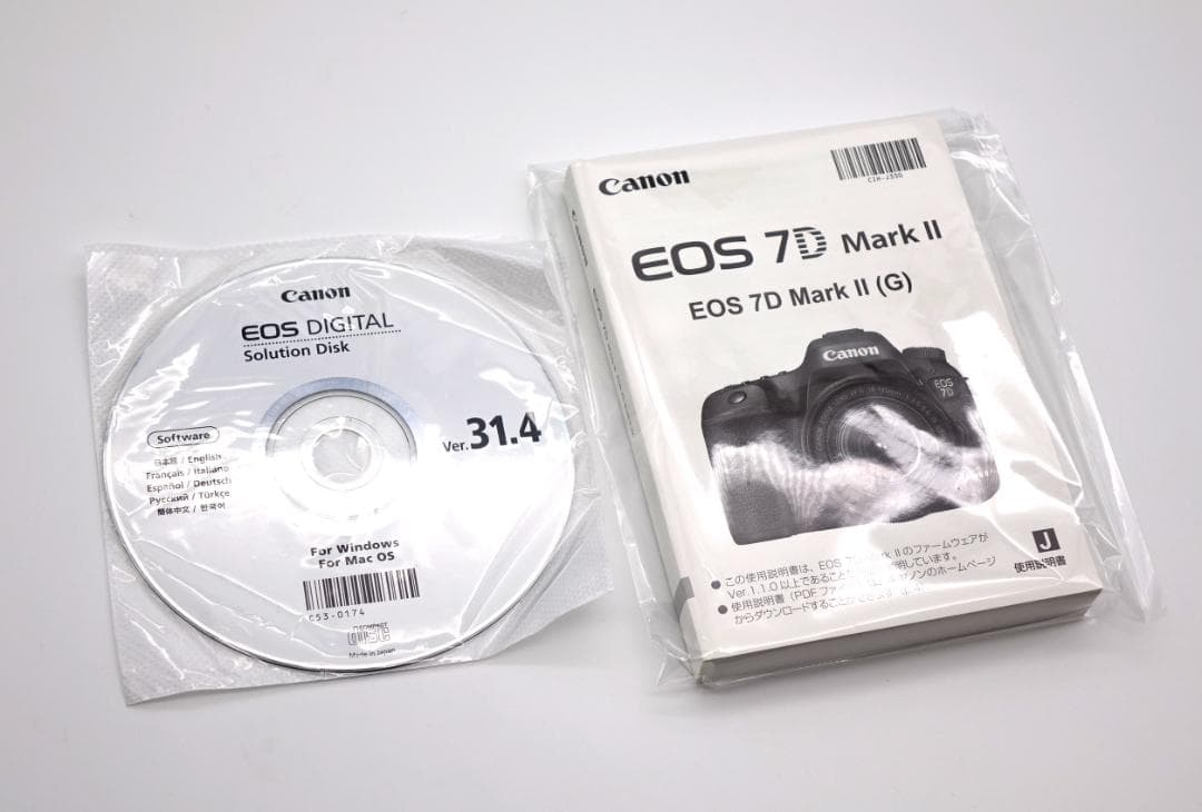 新品同様 キャノン Canon EOS 7D mark 2 ボディ 使用頻度少