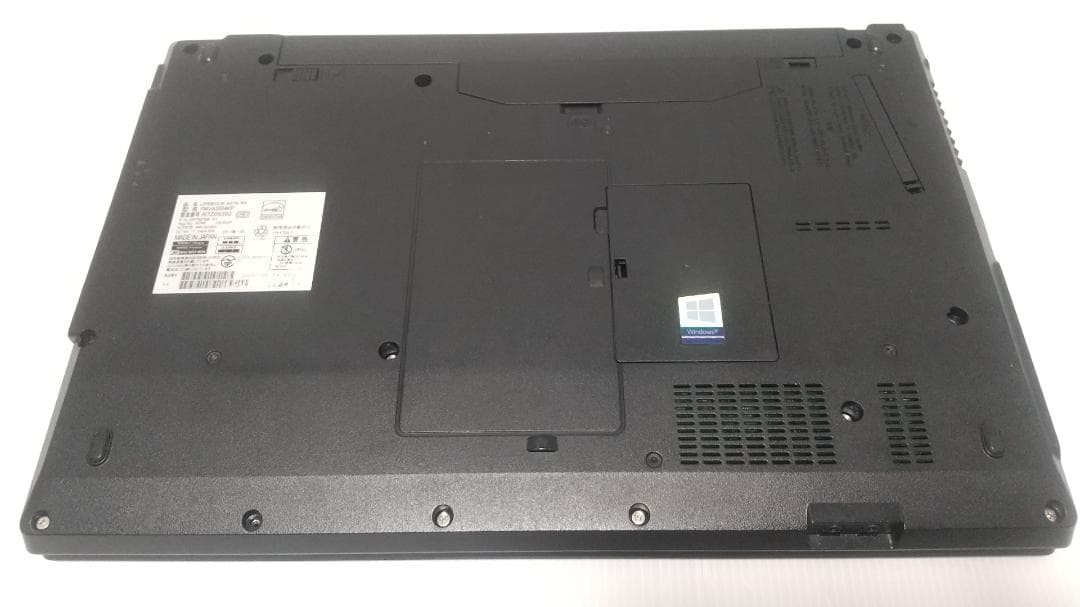 富士通 LIFEBOOK A576/RX　15.6インチ（128）