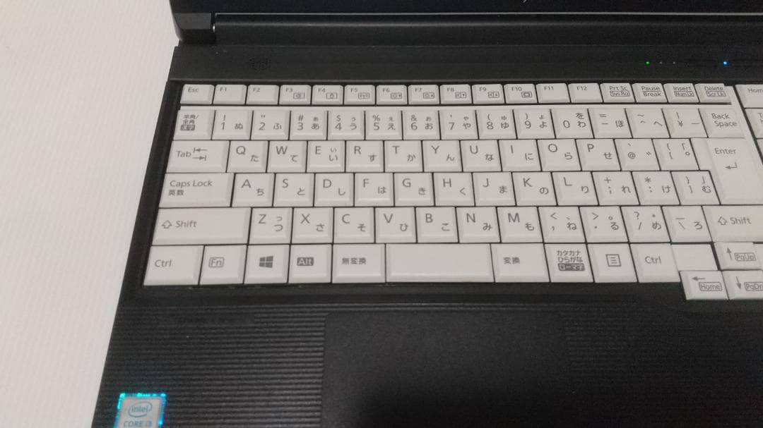 富士通 LIFEBOOK A576/RX　15.6インチ（128）