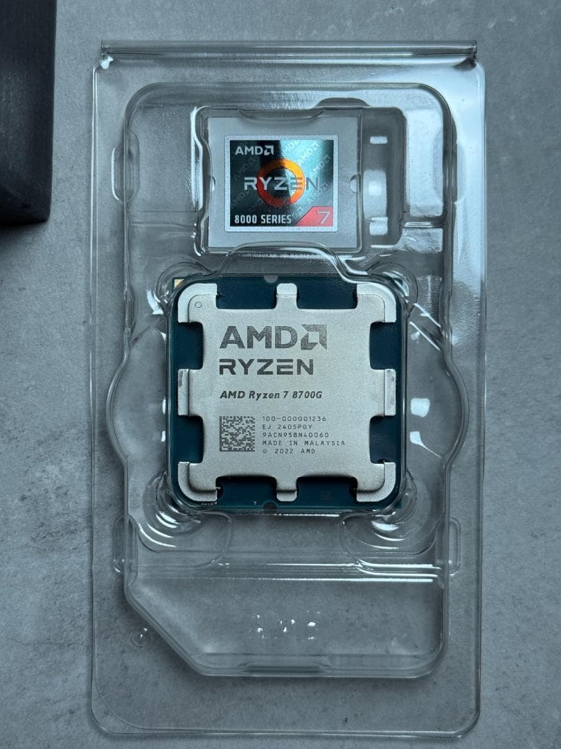 AMD AM5 Ryzen 7 8700G APU Radeon 780M搭載