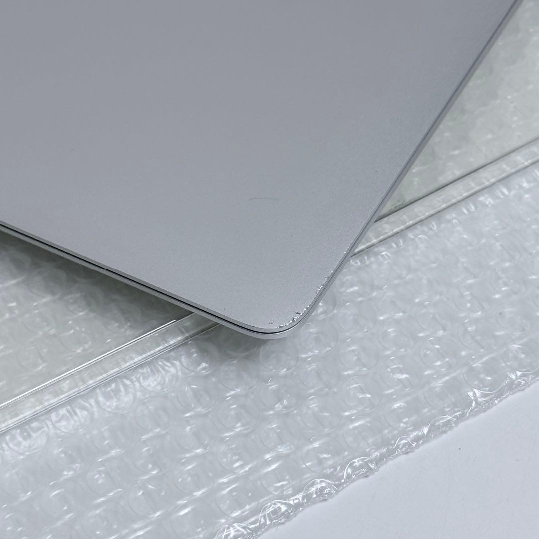 MacBook Air i5 13インチ　8GB 512GB 2020