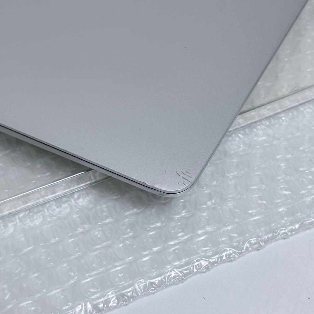 MacBook Air i5 13インチ　8GB 512GB 2020