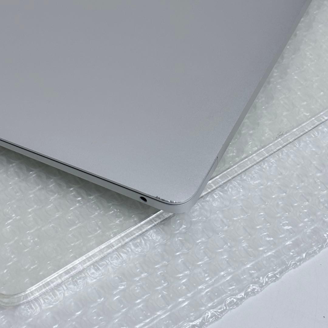 MacBook Air i5 13インチ　8GB 512GB 2020