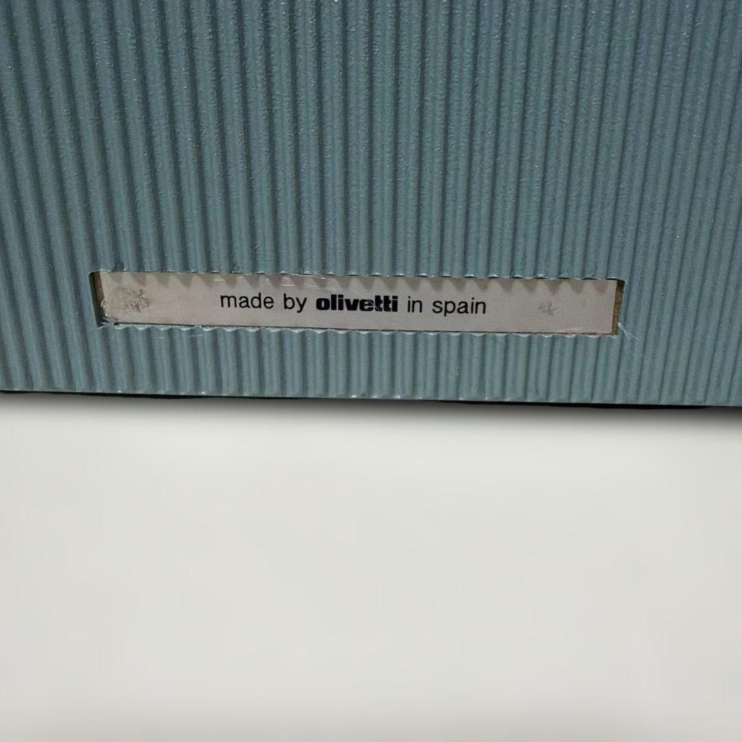 タイプライター / Olivetti Lettera 32