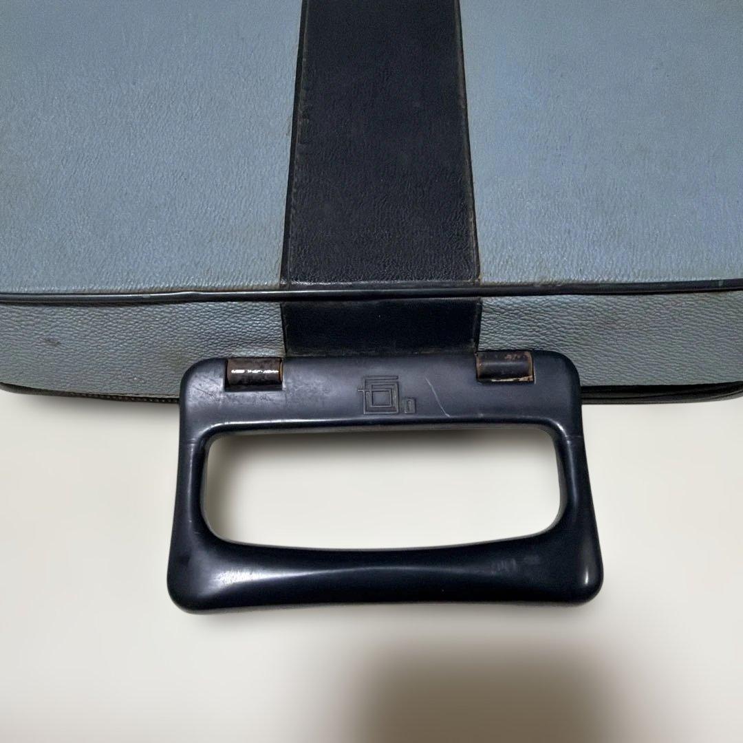 タイプライター / Olivetti Lettera 32