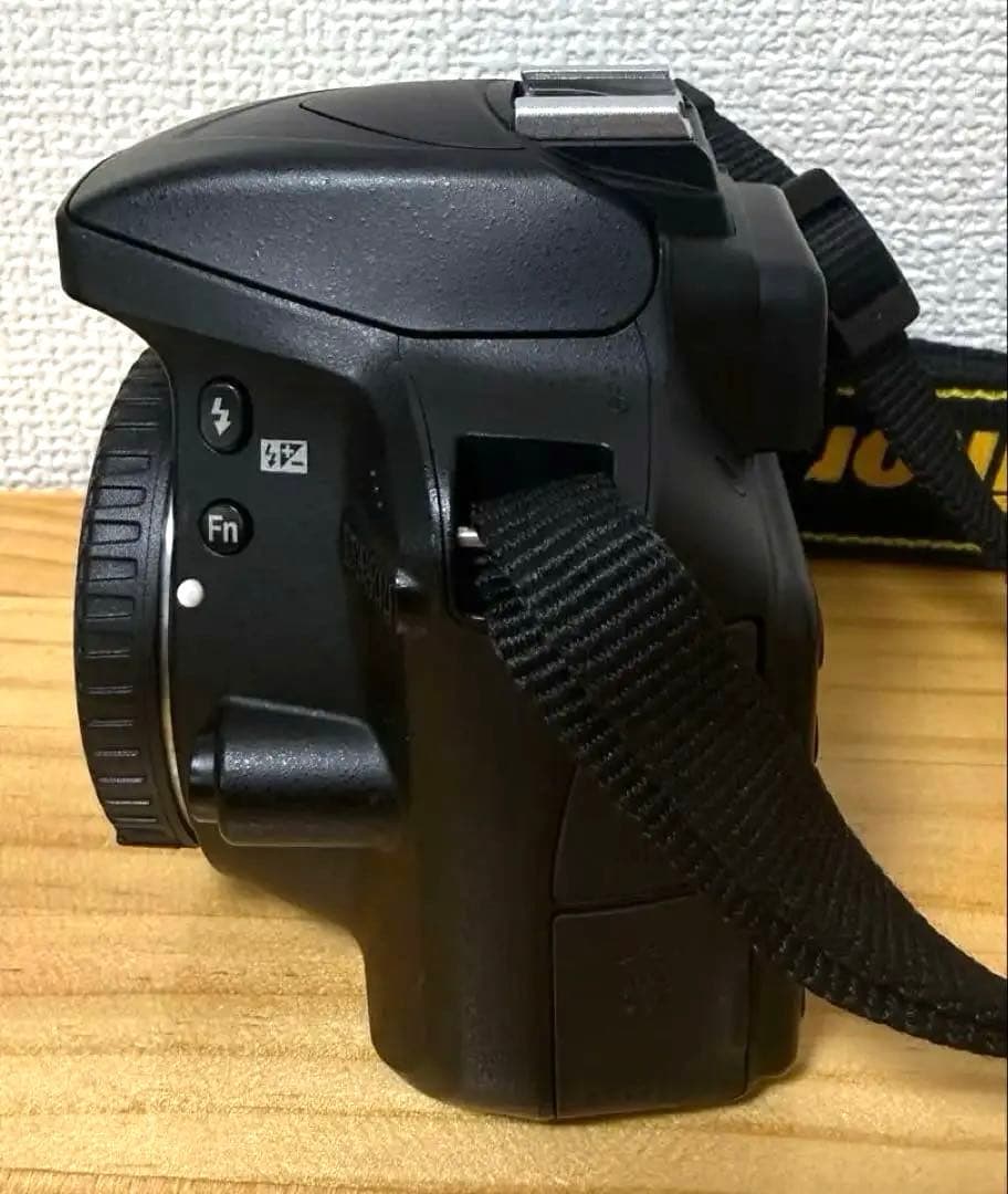 ニコン D3300&AF NIKKOR 70-300mm f/4-5.6 G美品