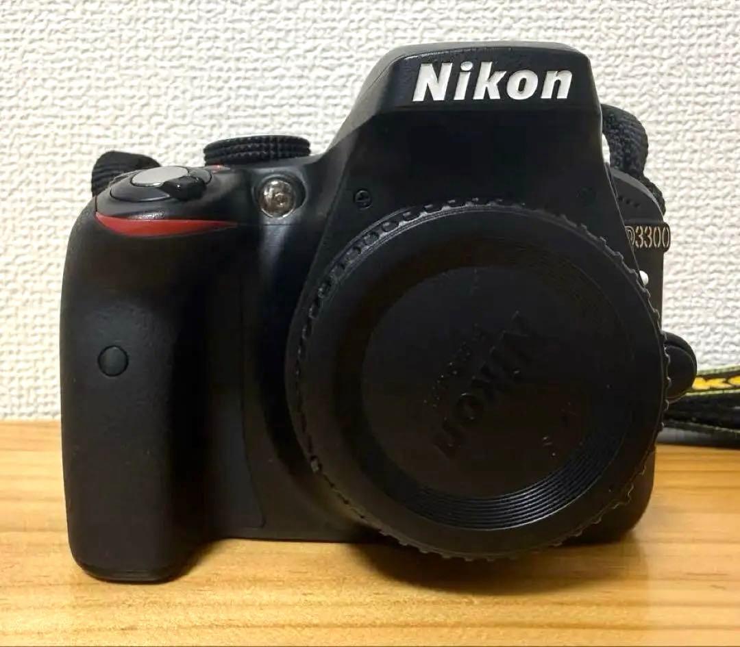 ニコン D3300&AF NIKKOR 70-300mm f/4-5.6 G美品