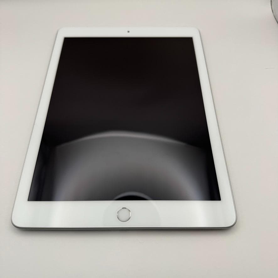 【美品】APPLE iPad Air2 Wi-Fi+ Cellular