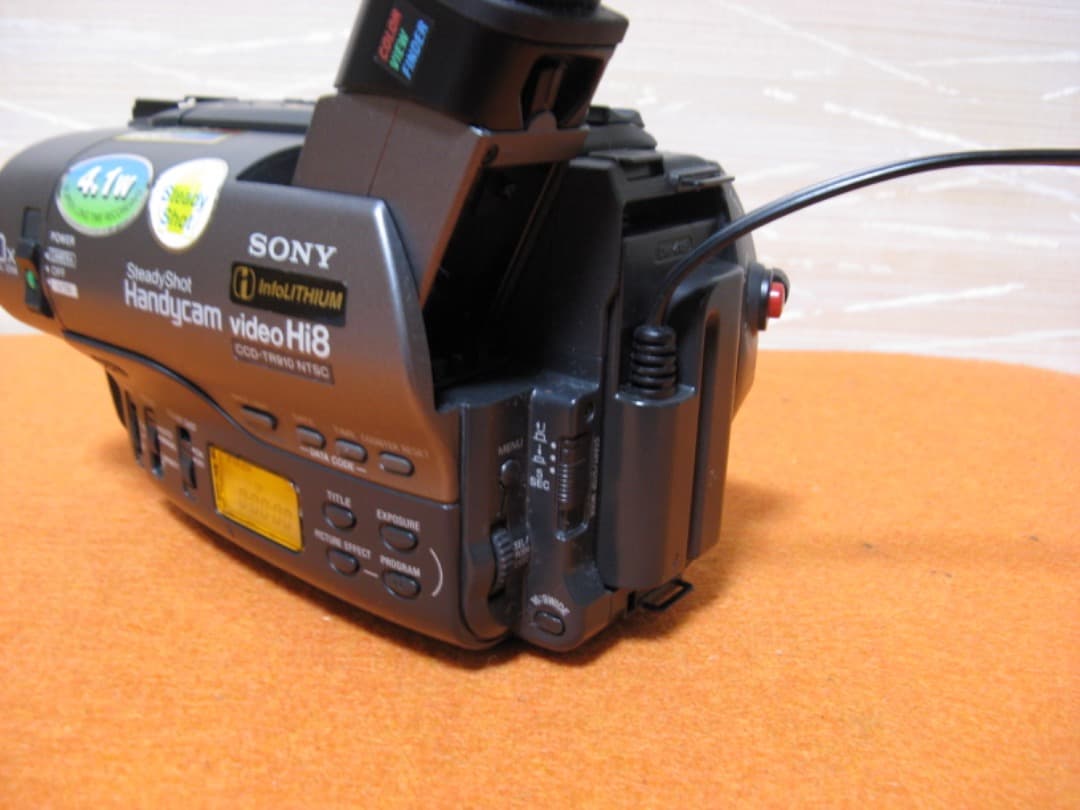 動作OK❗️☆SONYのHi8/8ミリビデオカメラ/CCD-TR910