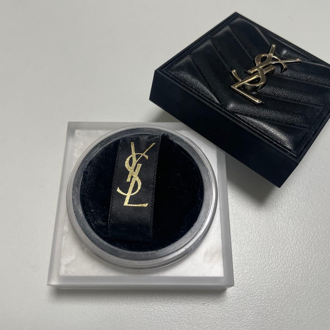 YSL オールアワーズ ハイパーブルー ルースパウダー 10g