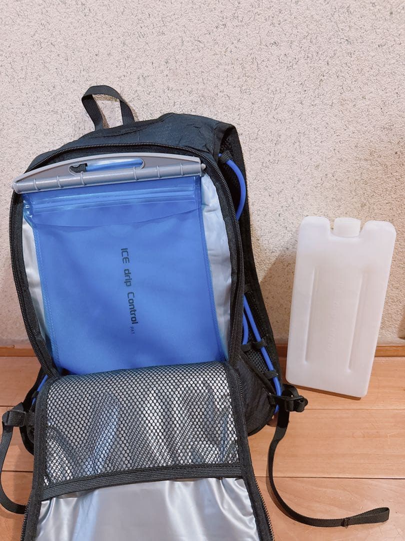 山善 冷却機能付きバックパック〜冷水服〜