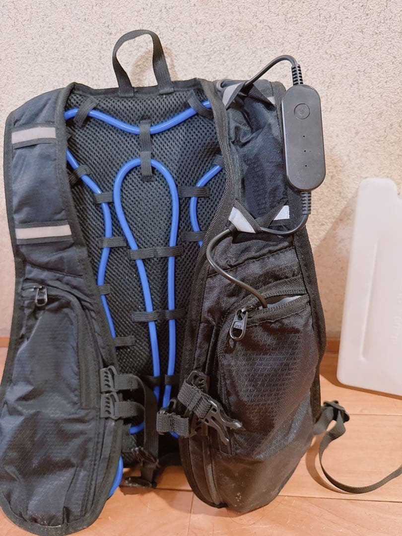 山善 冷却機能付きバックパック〜冷水服〜