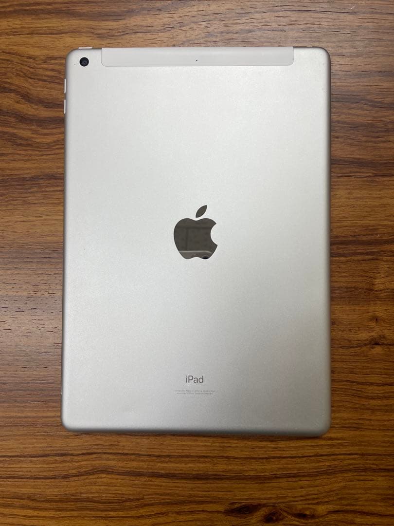 iPad 第9世代 256GB セルラーモデル シルバー