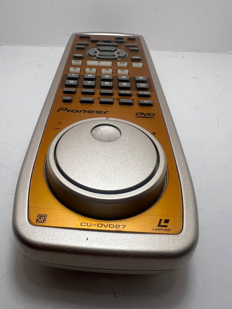 希少 Pioneer パイオニア LDプレーヤーリモコン CU-DV027