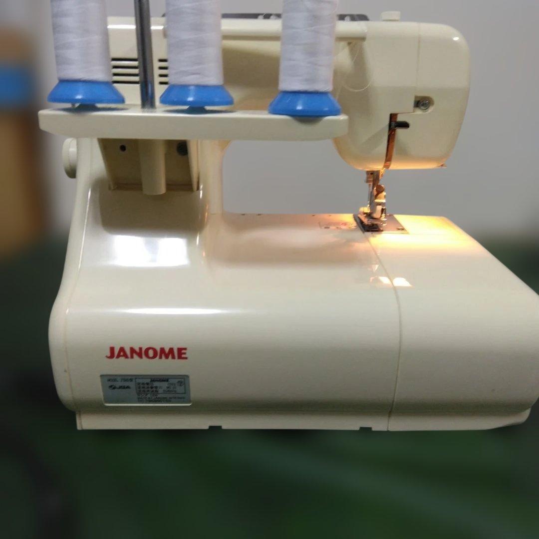 JANOME Tornado 3 本カバーステッチ795型。
