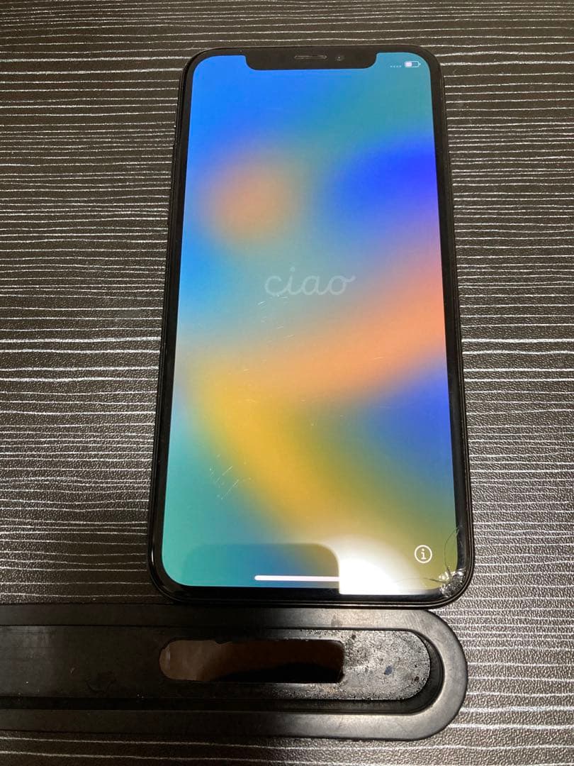 iPhone X SIMフリー　　64ギガ　訳あり
