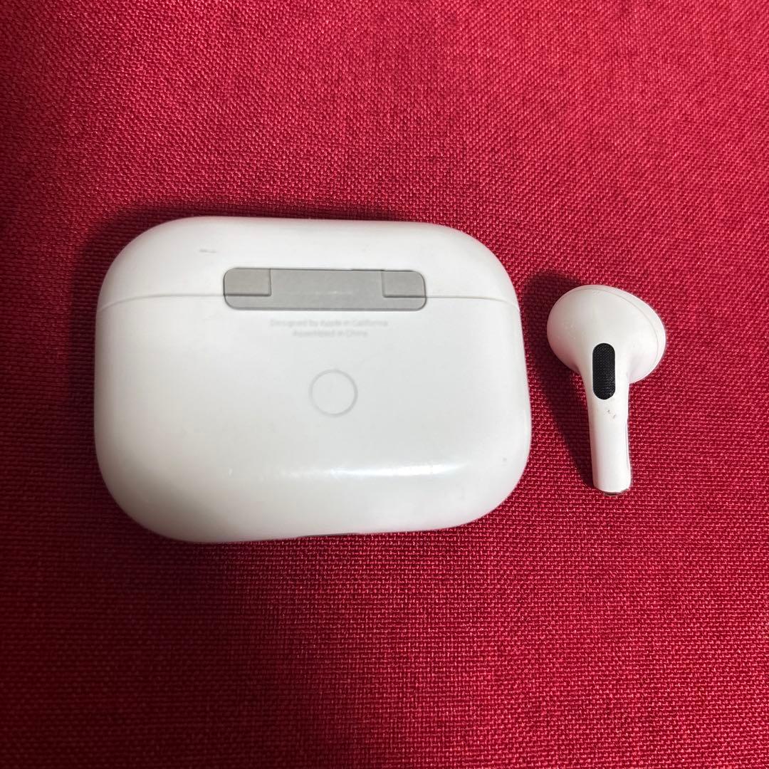 AirPods エアーポッズ　本体と右側のみ