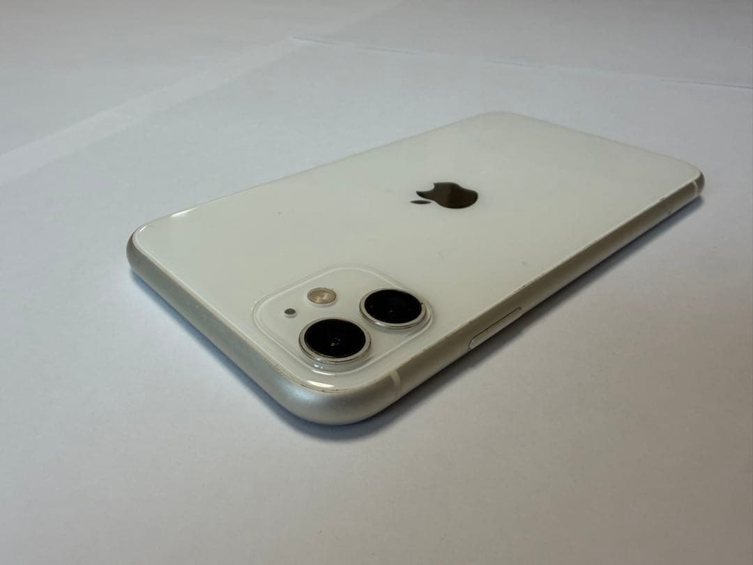 【超美品】iPhone11 64GB SIMフリー｜バッテリー良好動作OK即発送