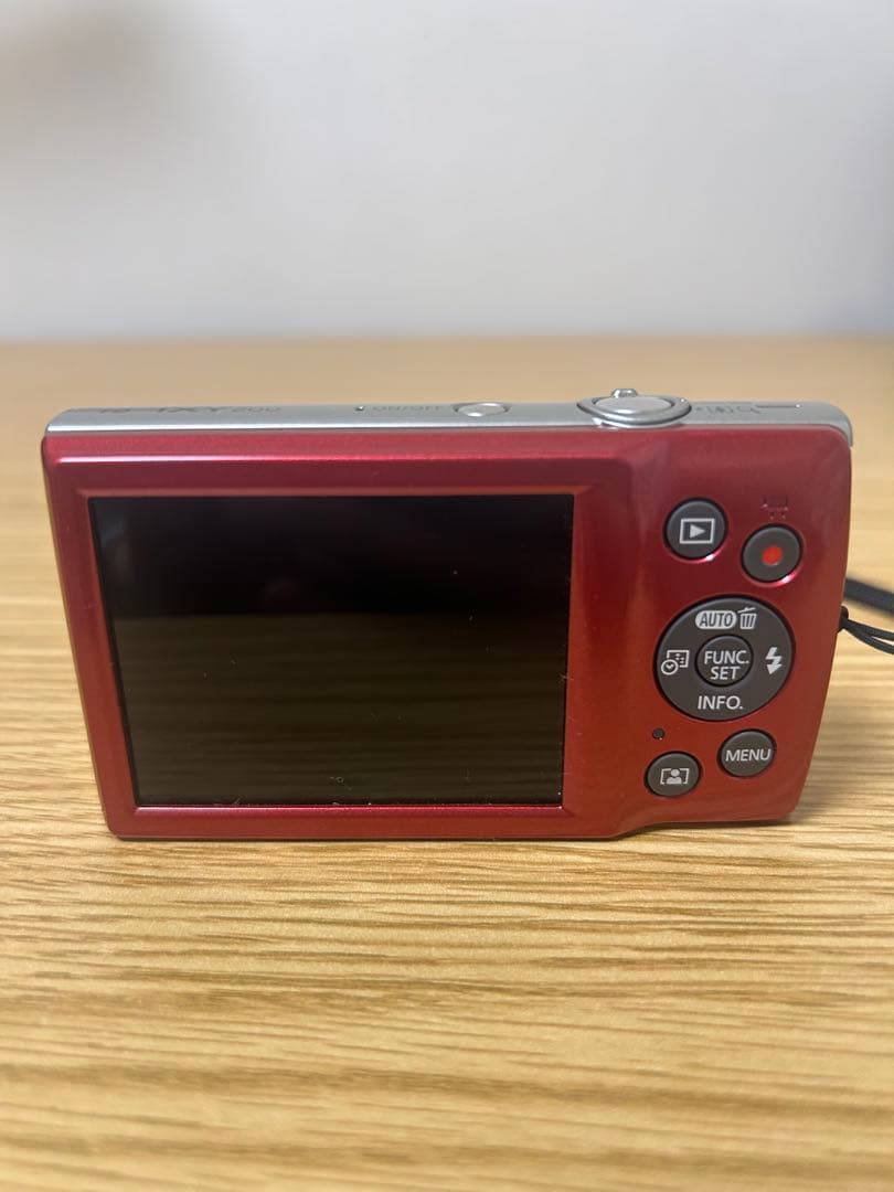 Canon キャノン IXY 200 レッド イクシー デジタル カメラ　中古