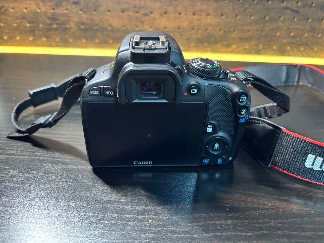 ■美品 ■Canon EOS kissX7 ダブルズームキット おまけレンズあり