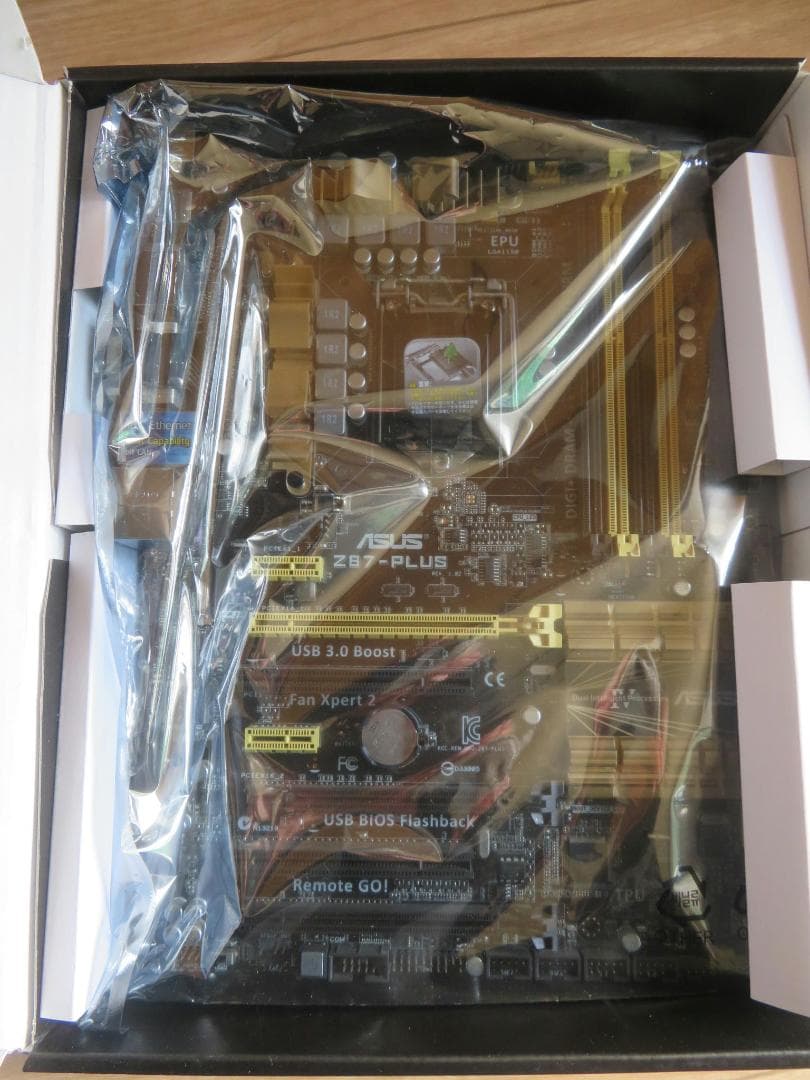 マザーボード ASUS Z87-PLUS