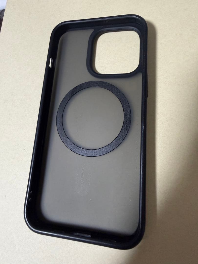iPhone 13 pro 128GB ゴールド（ケース2つ付属）