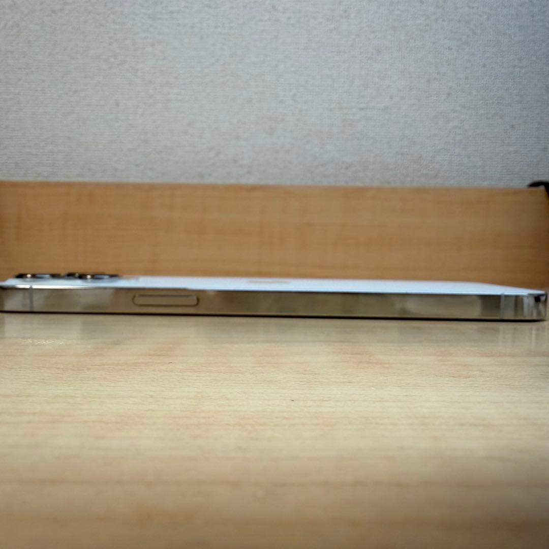 Apple iPhone12 ProMax 256GB シルバー 本体 82%