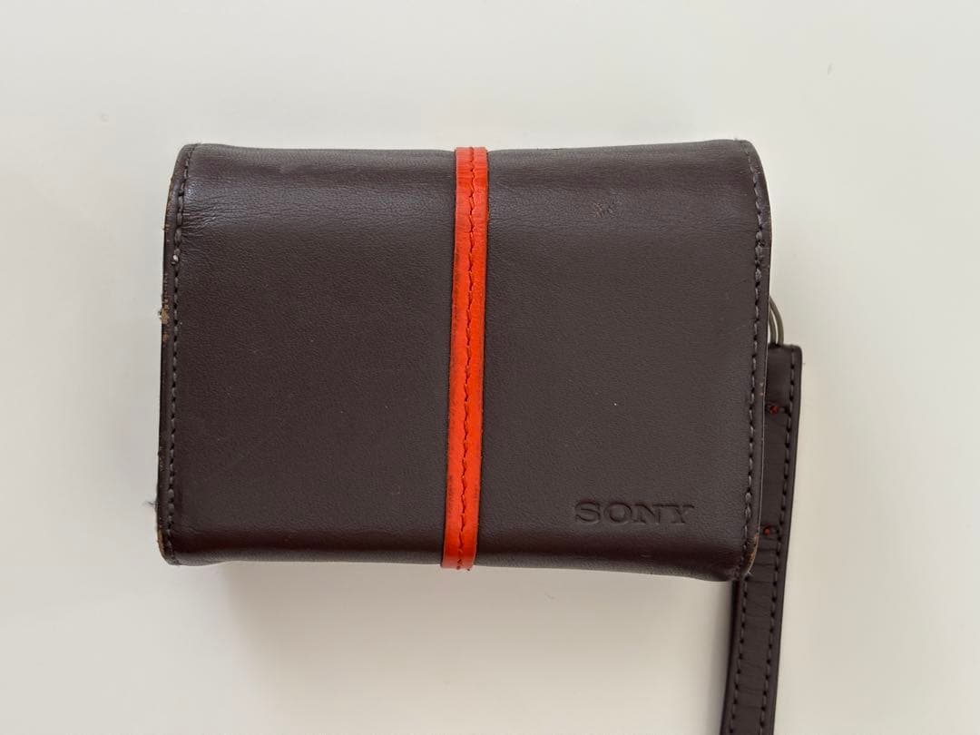 デジタルカメラ【付属品多数】Cyber-shot DSC-T20
