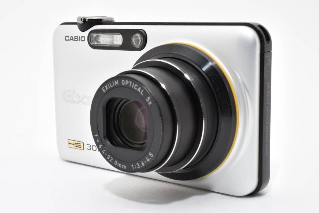 ^^様　美品 カシオ　CASIO EXILIM EX-FC100 ＃A257