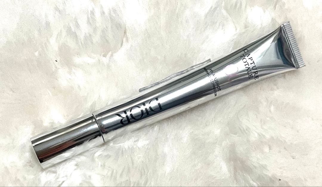 DIOR カプチュール　トータルヒアルショット