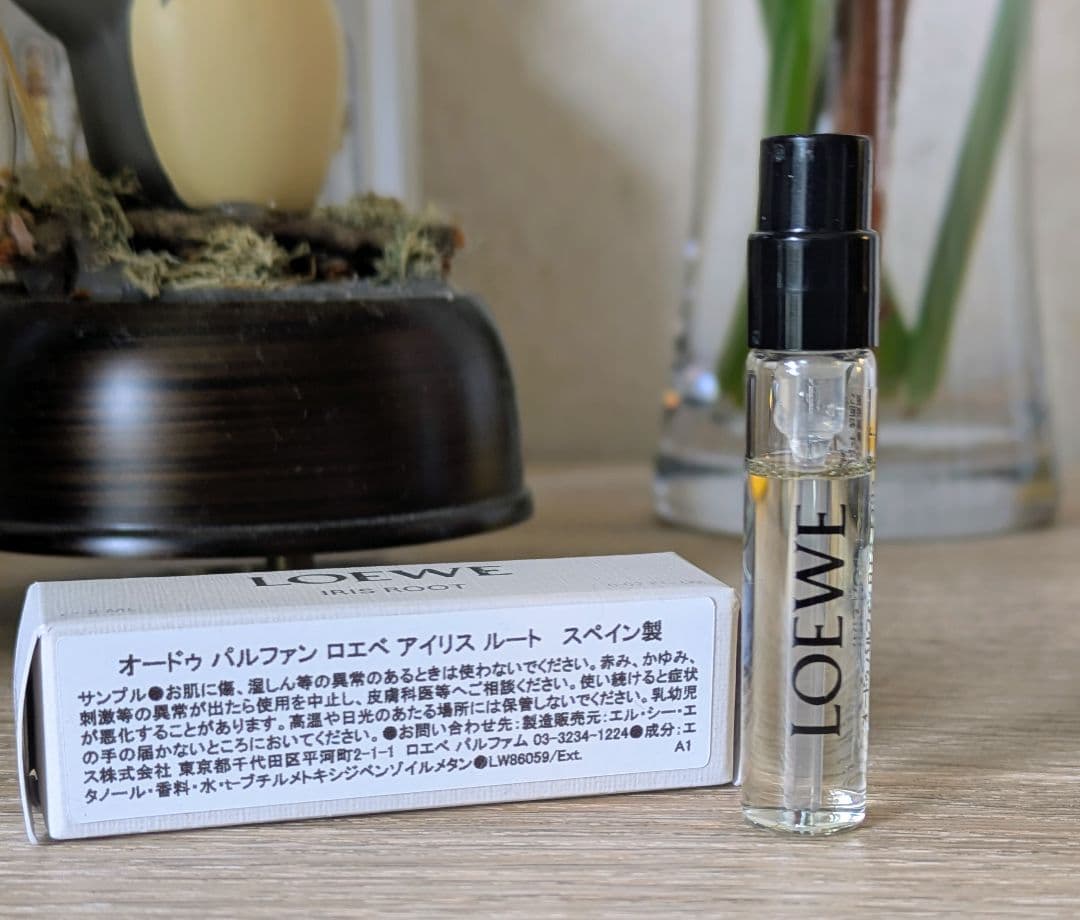 LOEWE AURA PINK MAGNOLIA 50ml　ロス＆ロス他