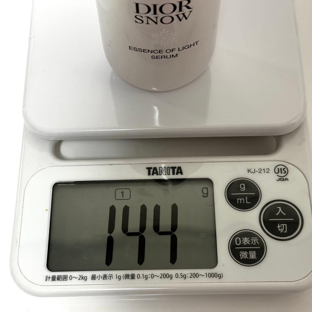 ディオール スノー エッセンス オブ ライト セラム 薬用美容液 50ml