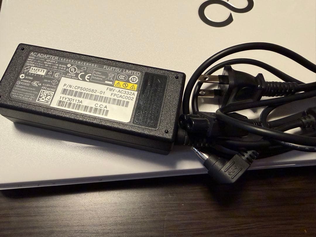 富士通 LIFEBOOK AH56/E 通電 BIOS確認 HDD無 ジャンク品