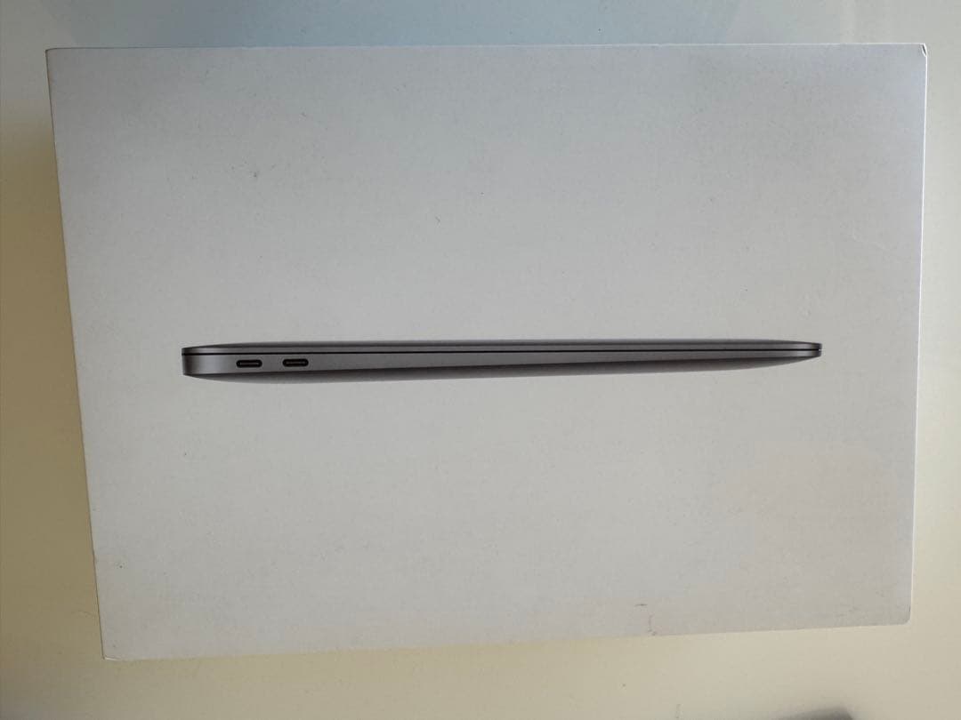 Apple MacBook Air M1 8G スペースグレー
