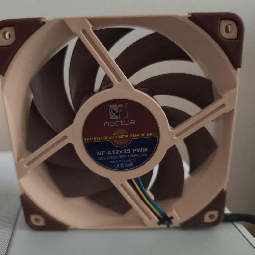 Noctua NF-A12×25 PWM + ASUS GPUホルダー　セット