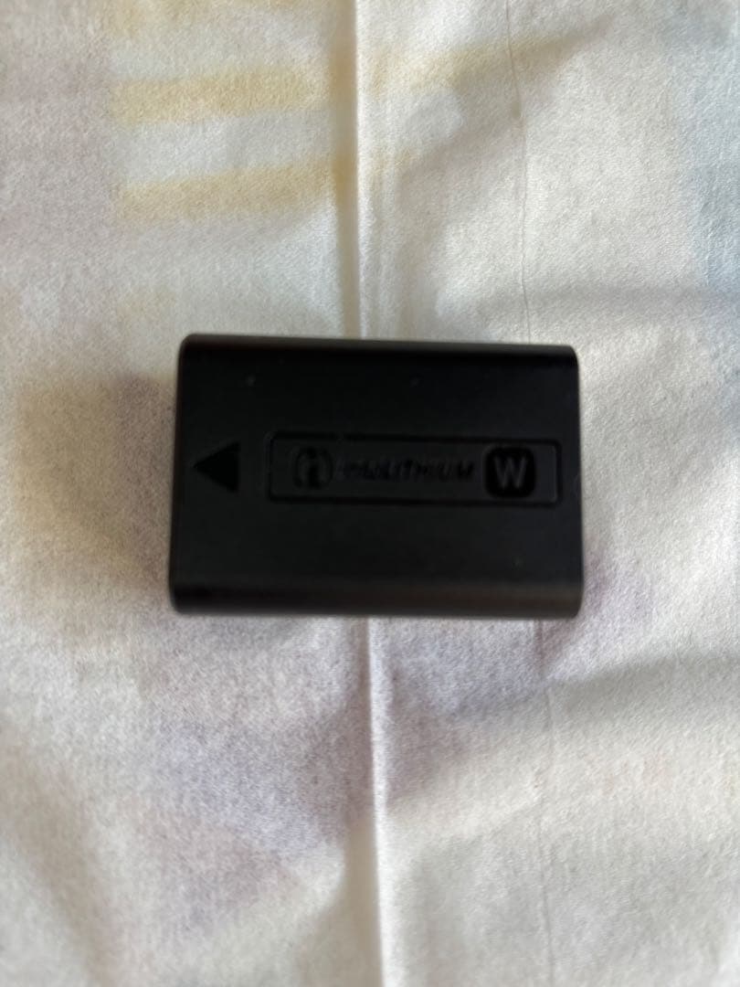 【新品未使用】SONY NP-FW50 純正バッテリー 7.2V 1020mAh