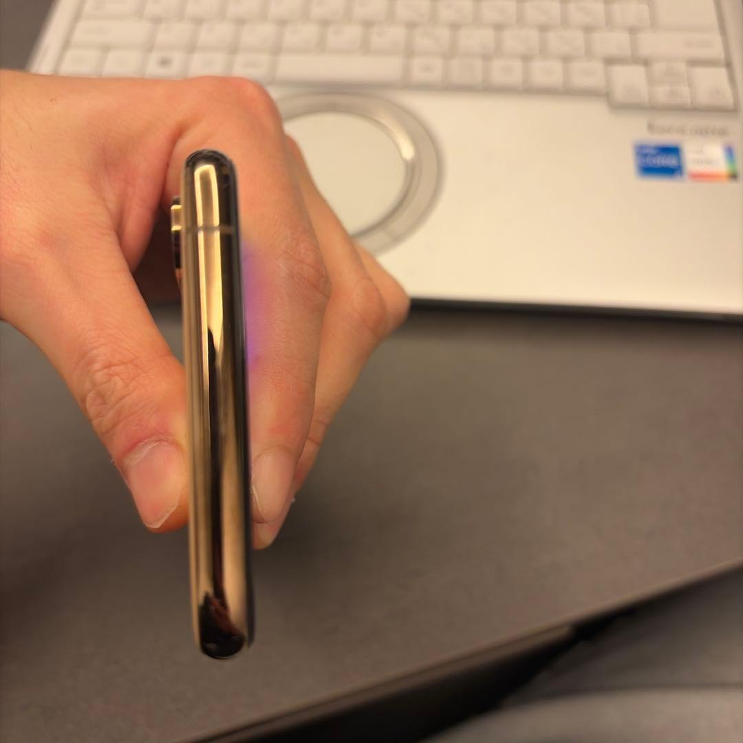 スマートフォン本体 Apple iPhone Xs 64GB