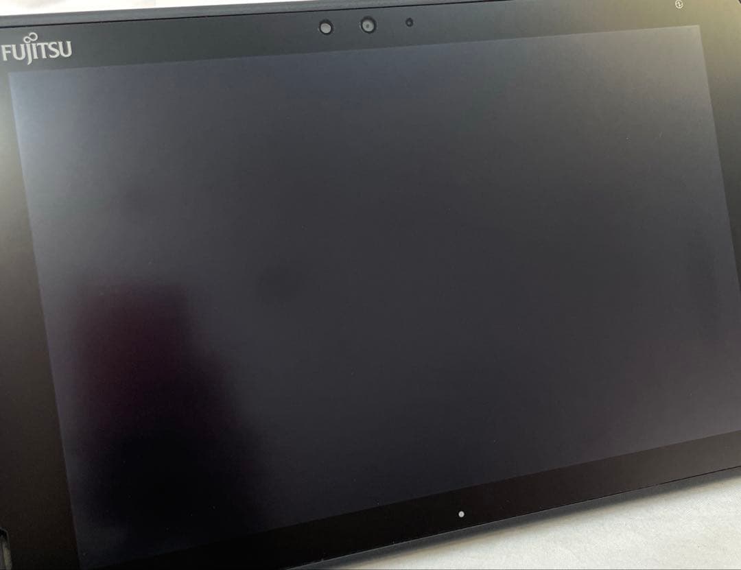 富士通 ARROWS Tab Q5010/DB SSD128 ペン付 美品　#I