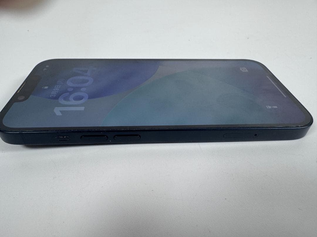 iPhone 14 ミッドナイト 128GB 背面割れ ジャンク #821