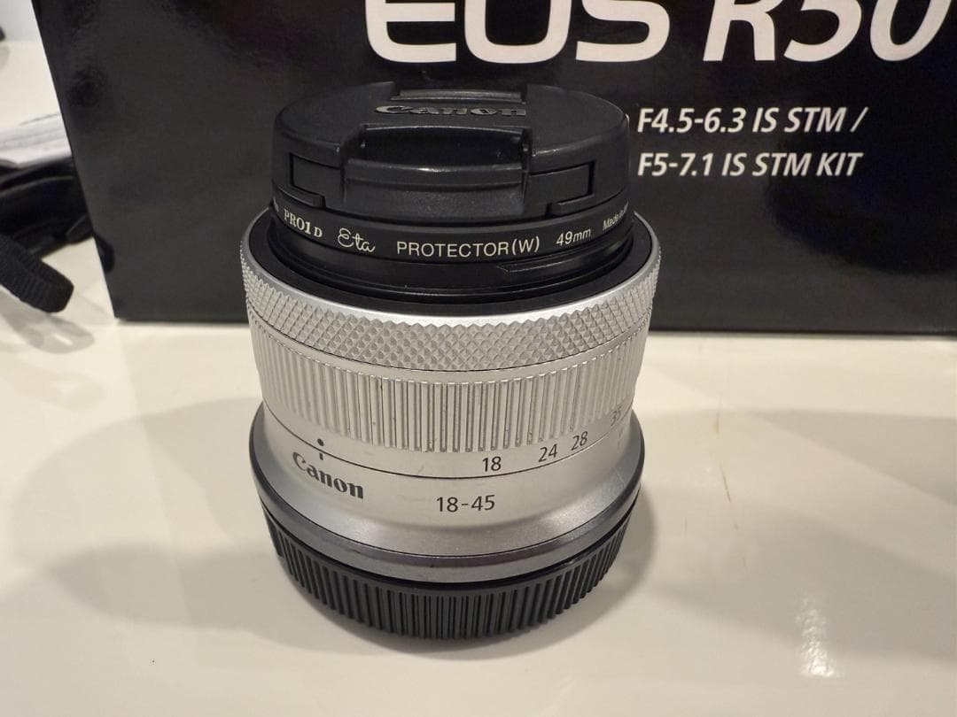 Canon キャノン EOS R50 フィルター レンズフード付き