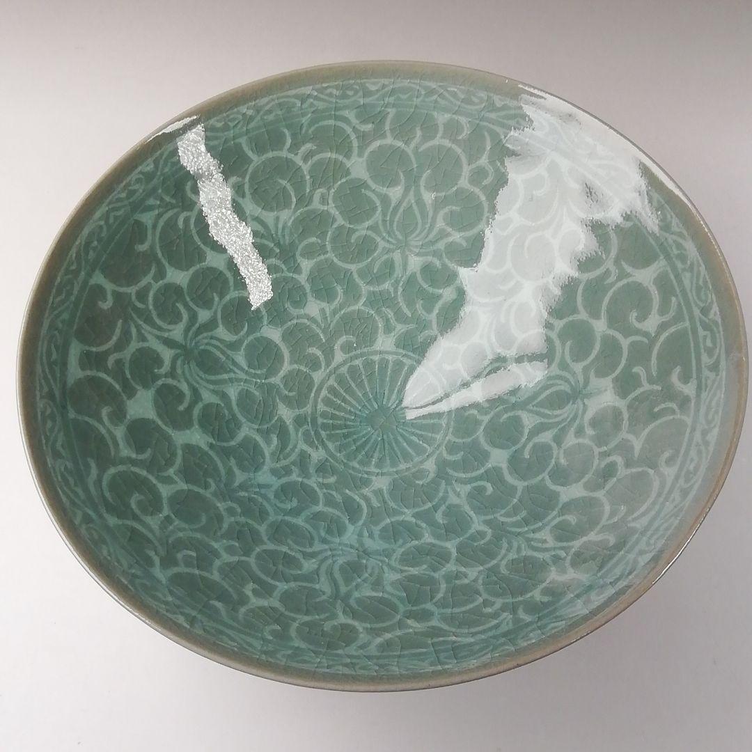Ｔ２４９　茶碗　『高麗青磁茶碗』『沙音窯　松月　金鍾浩 作』共箱　抹茶碗　茶道具