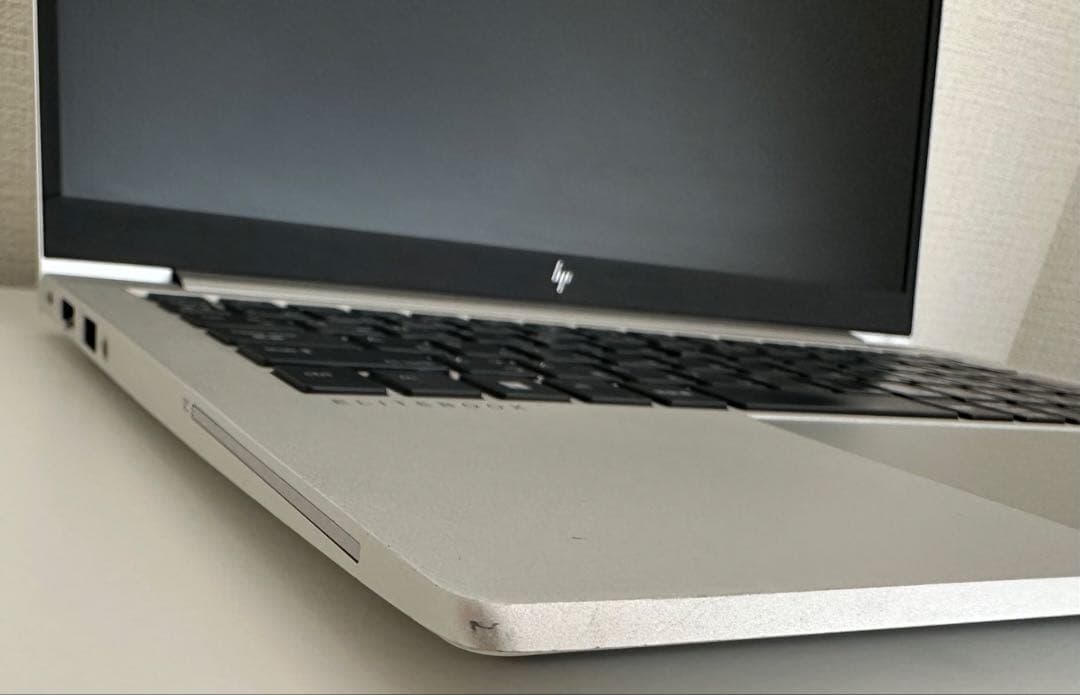 HP EliteBook 630 : メモリ16GB, SSD 256GB