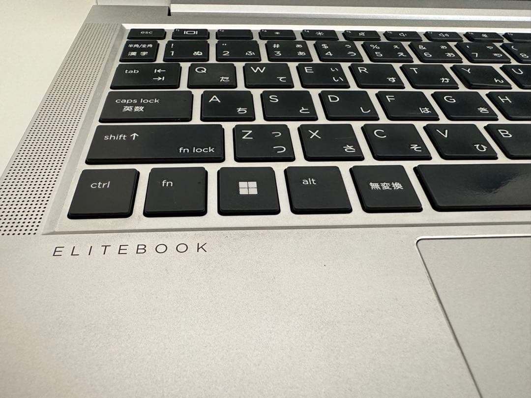 HP EliteBook 630 : メモリ16GB, SSD 256GB