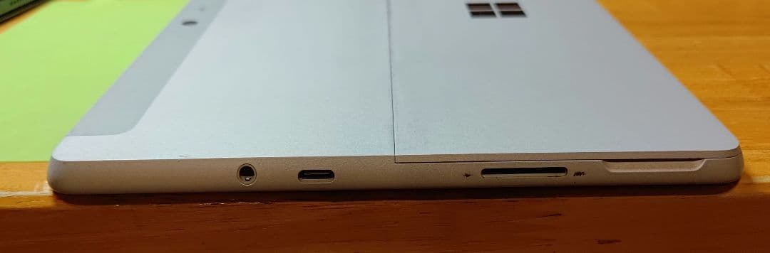 Windowsタブレット本体 Microsoft Surface Go 4/64