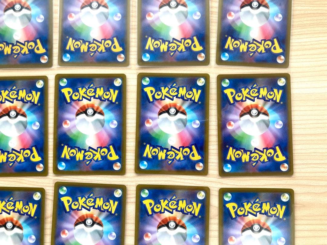 ポケモンカード CHR まとめ売り 24枚（リザードン、カビゴン、ゼクロム他）