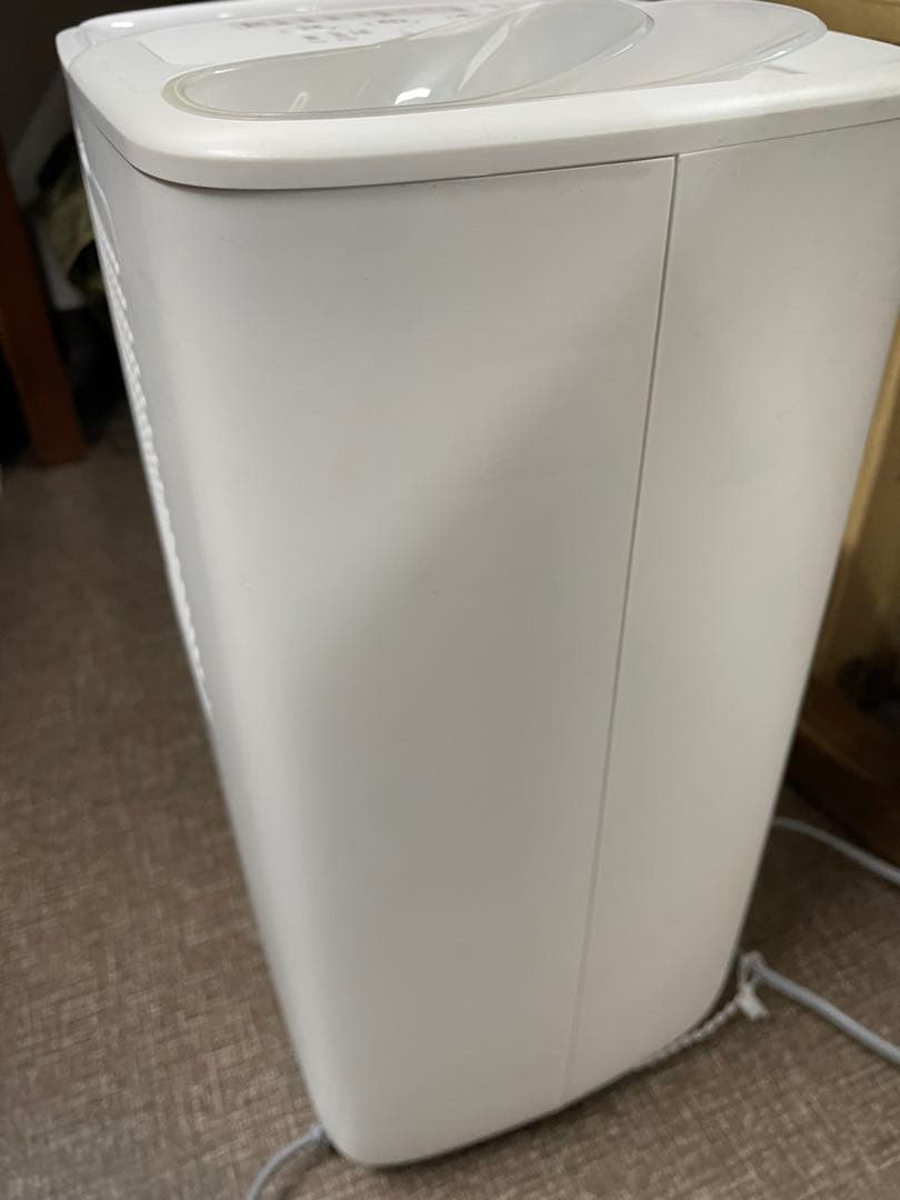 SHARP 加熱気化式加湿器 HV-P75-W