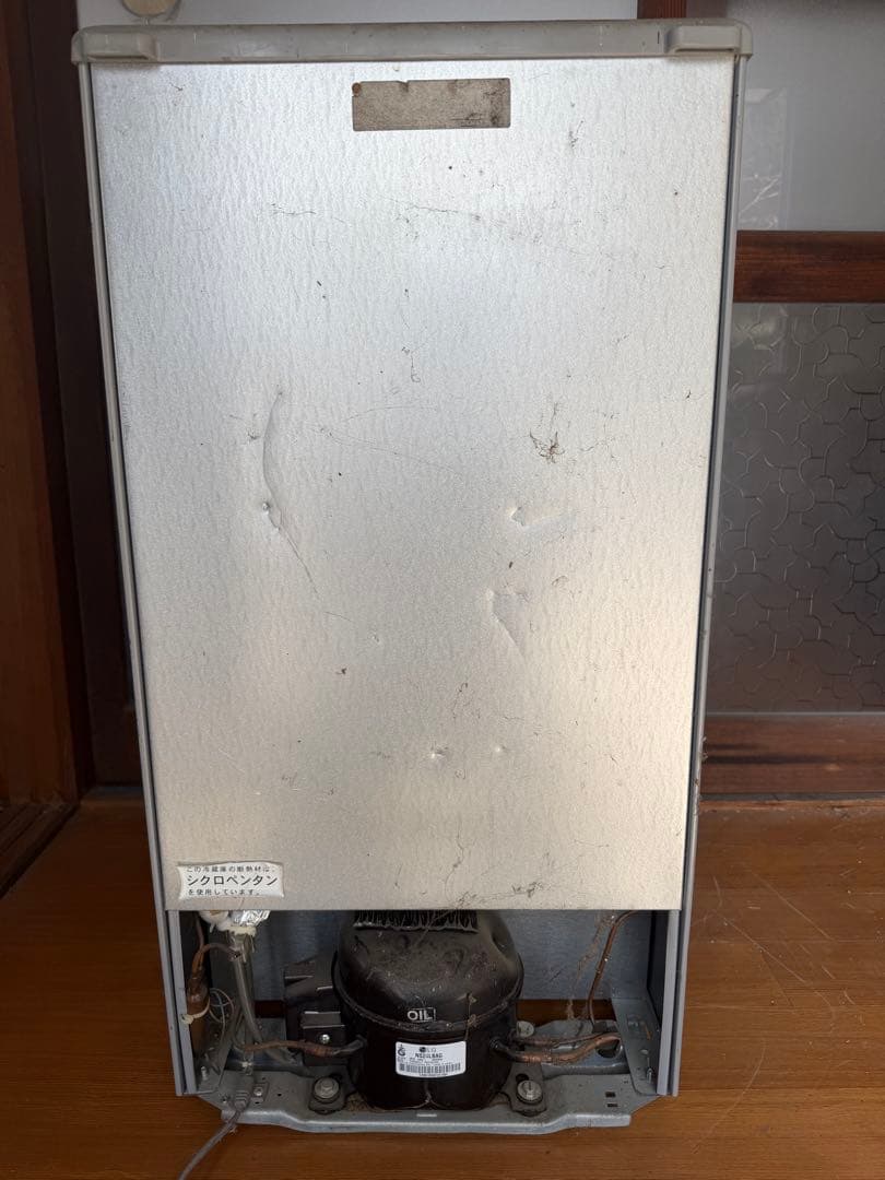 Hisense 2ドア冷凍冷蔵庫 120L 2019年製 HR-B1201